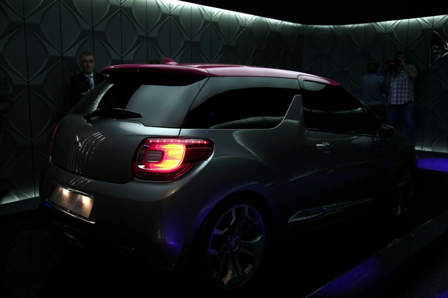  Citroen DS3 Inside Concept 2009 года  (фото 31 из 122)